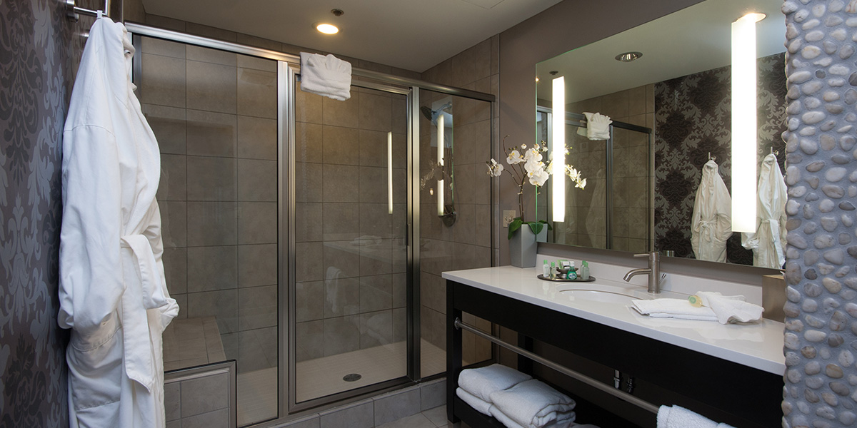 Niagara Platinum Suite